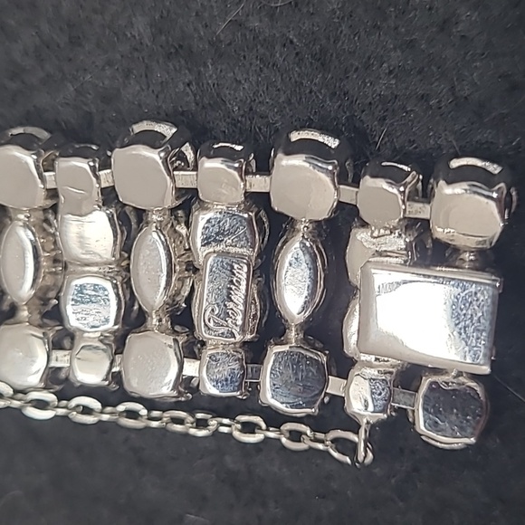 Dazzling Sherman Rhinestone Bracelet - Picture 9 of 10